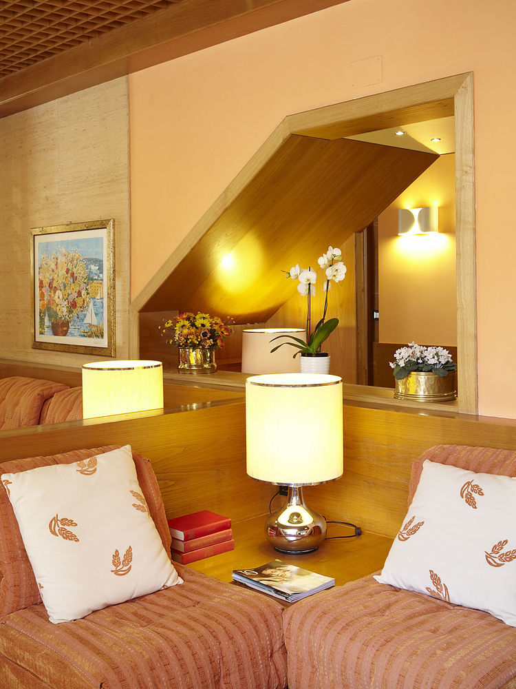 Albergo Milano Snc Lanzo D'intelvi Exterior photo